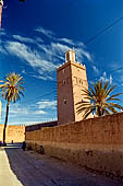 Tiznit - Marocco meridionale. Il minareto della Grande Mosque. 